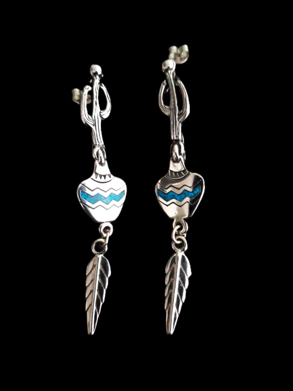 VINTAGE 1992 Southwest Native Chipped Turquoise Cactus Earrings - Signed / Stamp